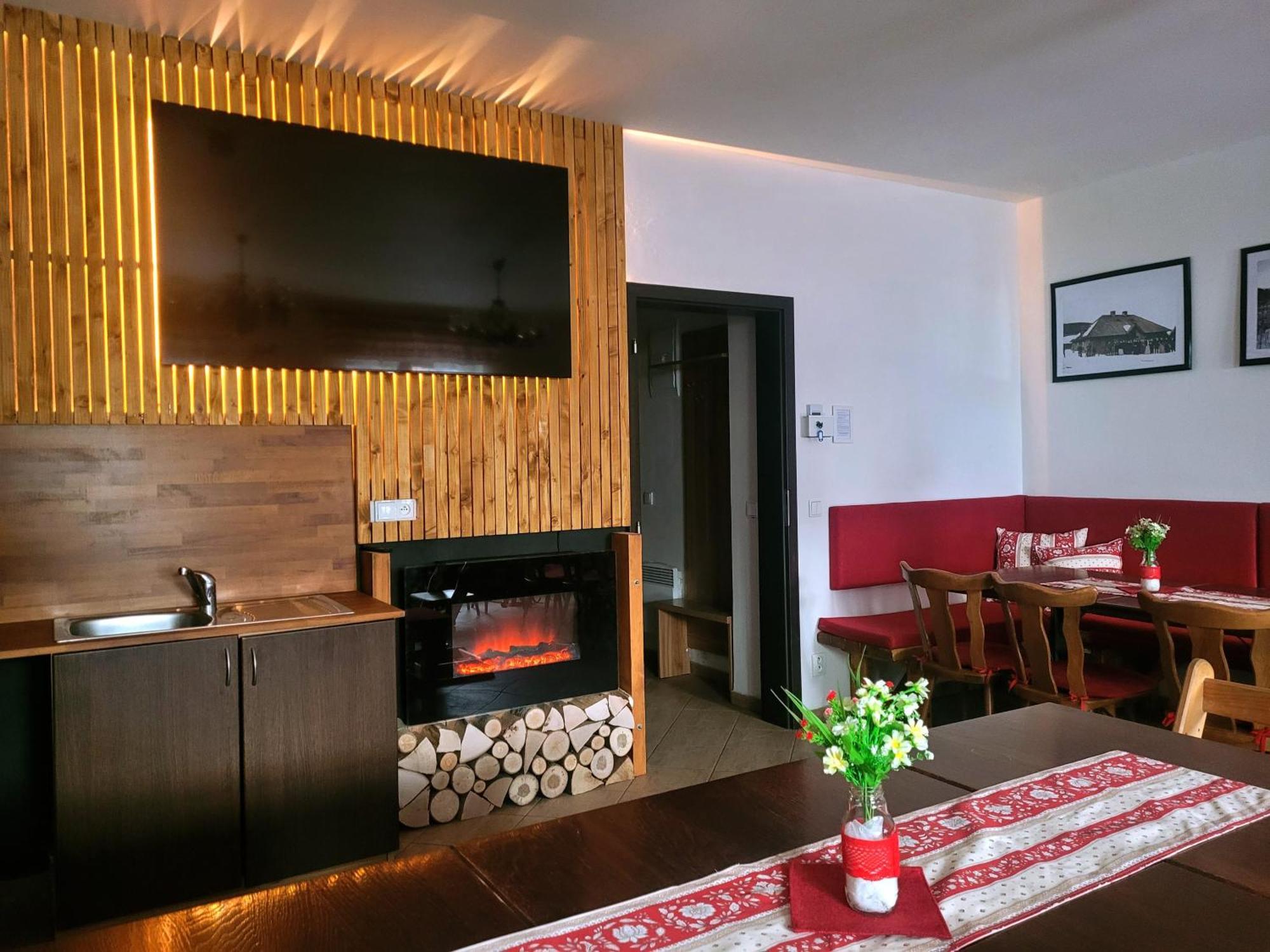 Apartmanovy Dum Pastak Loučná nad Desnou Exteriör bild